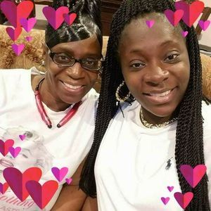 Meet your Posher, Yolanda